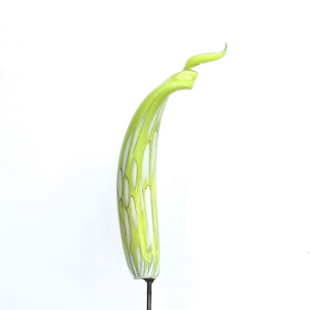 Green spike by Skytree Smith of Elemental Glass