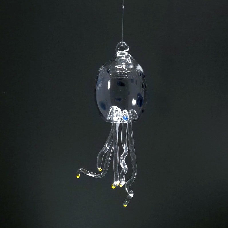 8 Jellyfish Ornament by Otter Rotolante Glass