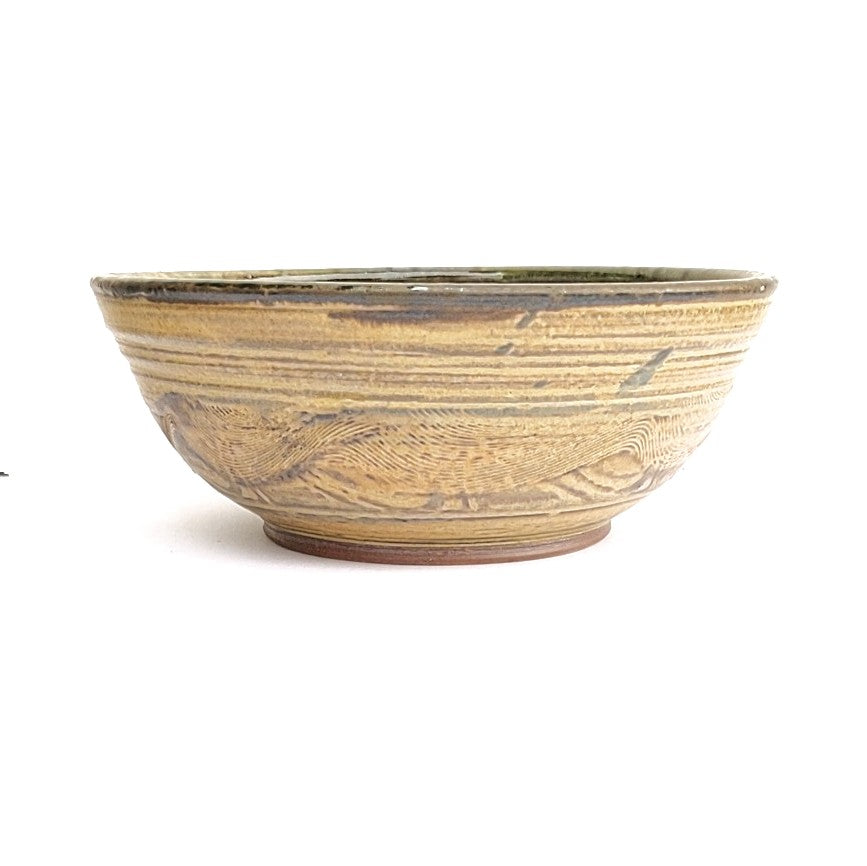 Handcrafted bowl by Canadian potter Wayne Cardinalli, side view