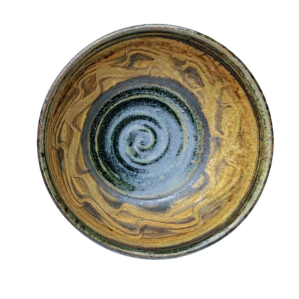 Handcrafted bowl by Canadian potter Wayne Cardinalli, top view