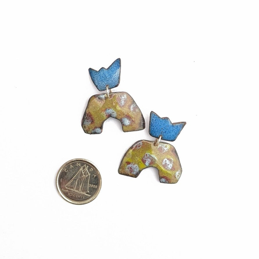 Actual size view of A mini-crown, abstract enamel earring, handmade in Canada by Timothy Laurin