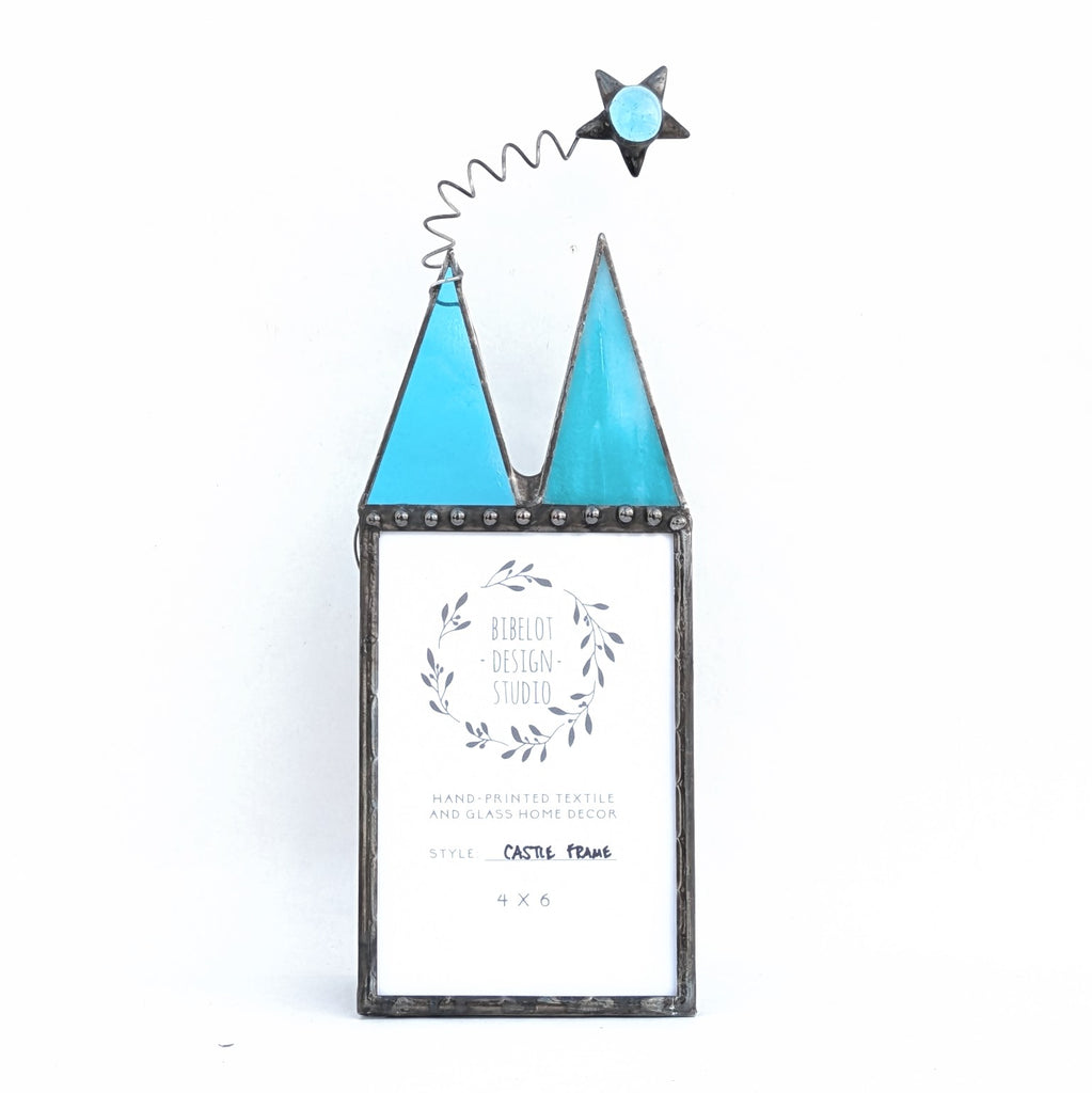 #65 Castle frame by Christine and Reid of Bibelot Design. Stained glass photo frame, 4" x 6" vertical