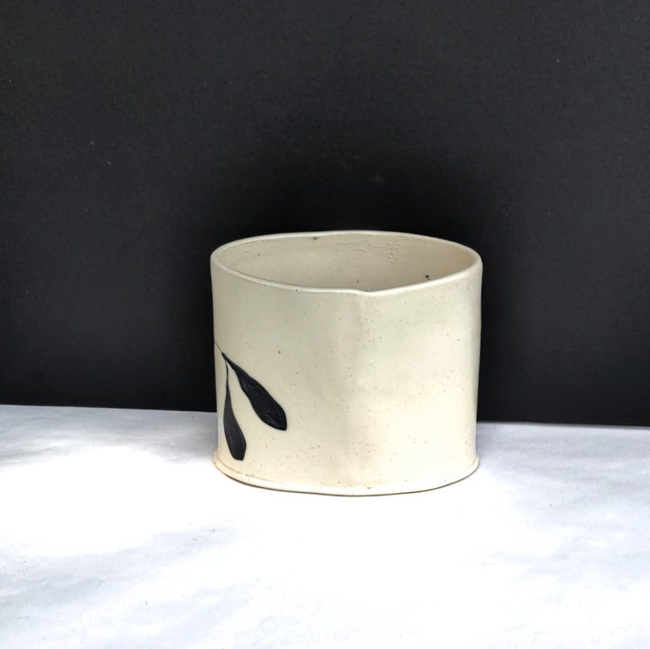 Oval vase, slab built white clay by Juliet Promnitz back view