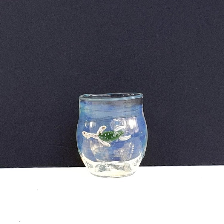 Sea Turtle design Ocean Cup by OT Glass, Otter Rotolante