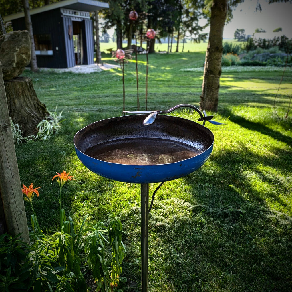 Recycled metal bird bath by Metallic Evolution, made in Canada, available at Styll.