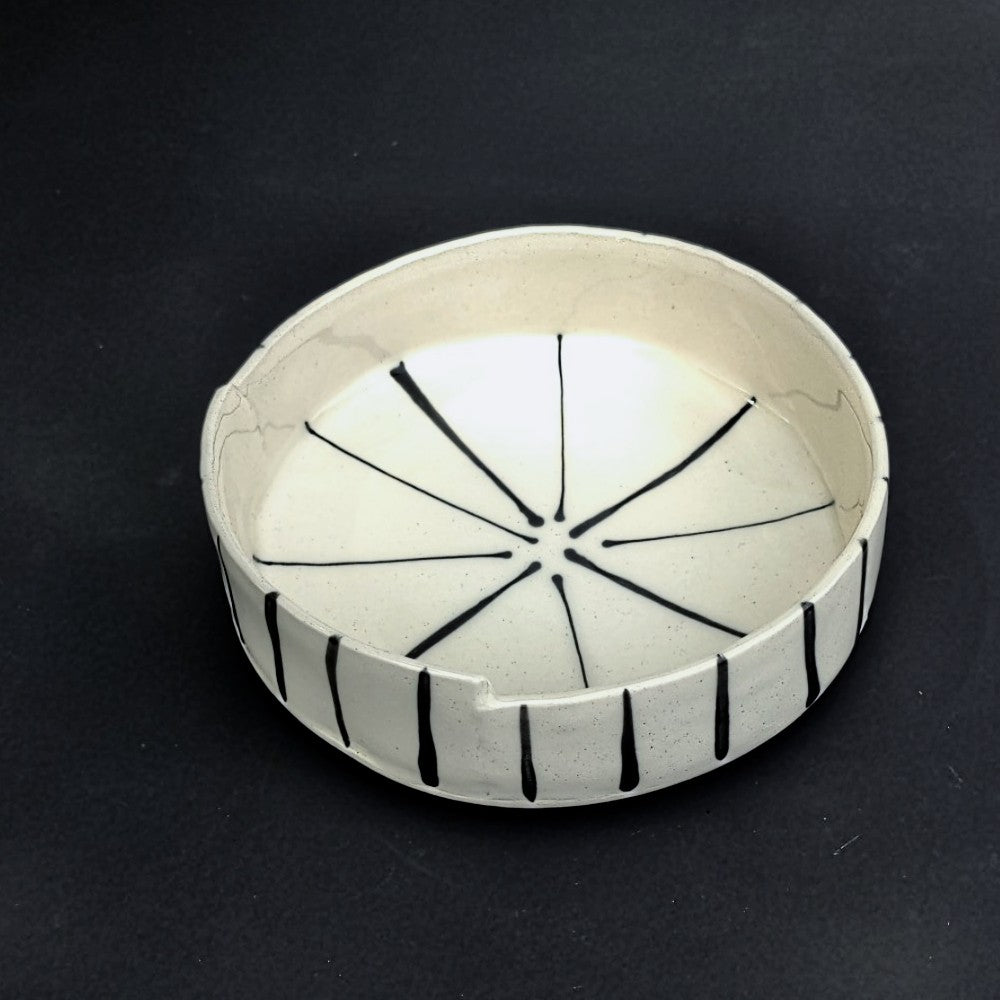 hand built white clay serving dish by Juliet Promnitz, top view