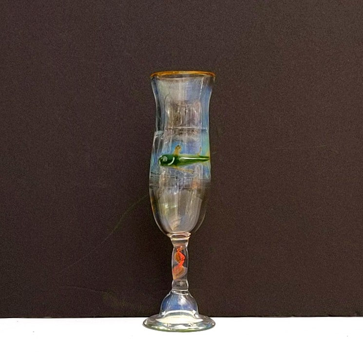 Green Fish design Ocean themed champagne glass by Otter Rotolante of OT Glass