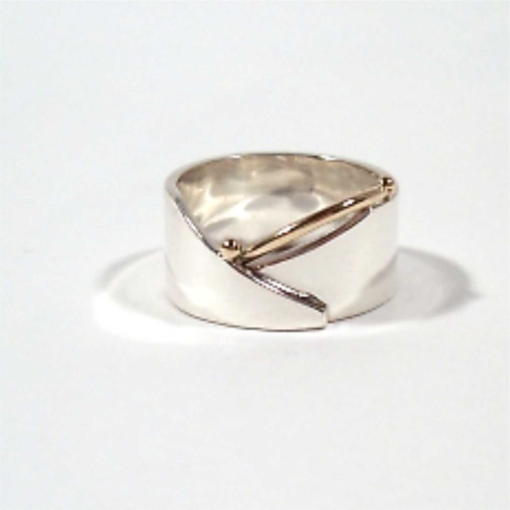 Sunset ring in sterling silver with 14 karat gold accents, handcrafted by Lynda Constantine in Canada